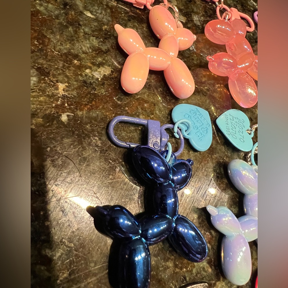 ❌Reserve for @fleurs5❌Dogs Bagcharm/keychain Iridescent Colors Pick 1 - Picture 14 of 15